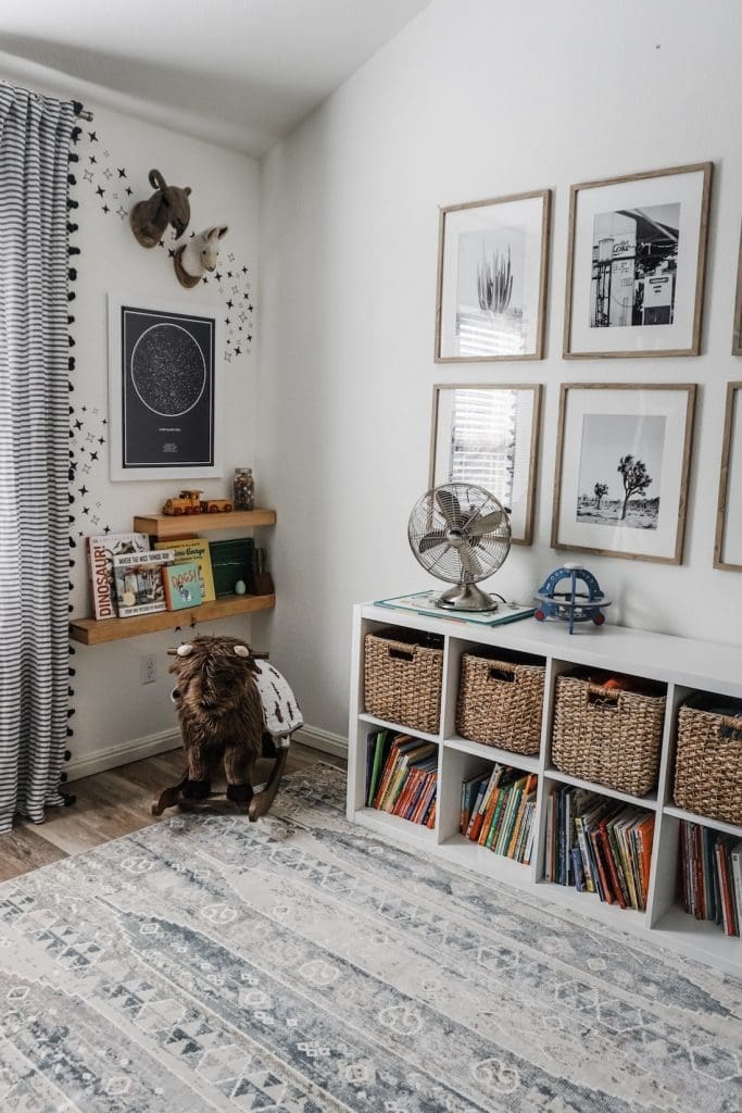 Corbin's bedroom_shelving