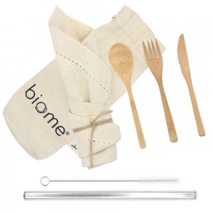 Cutlery set with straw