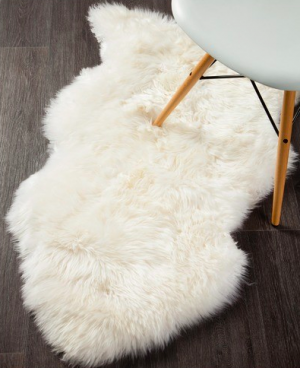 White sheepskin