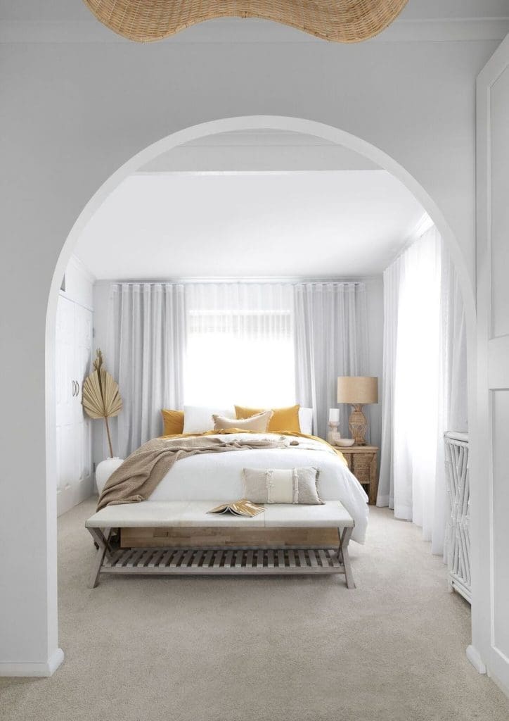 Villa Styling_archway to bedroom