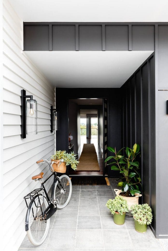 Fun home tour with pops of colour around every corner | Style Curator