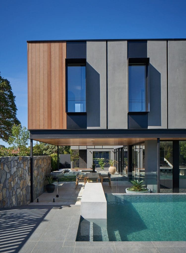 Outdoor dining and pool area