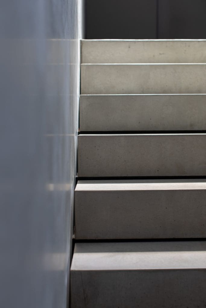 Solid concrete stairs in Concrete House