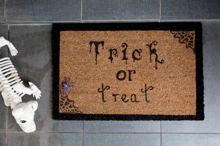 DIY Halloween door mat
