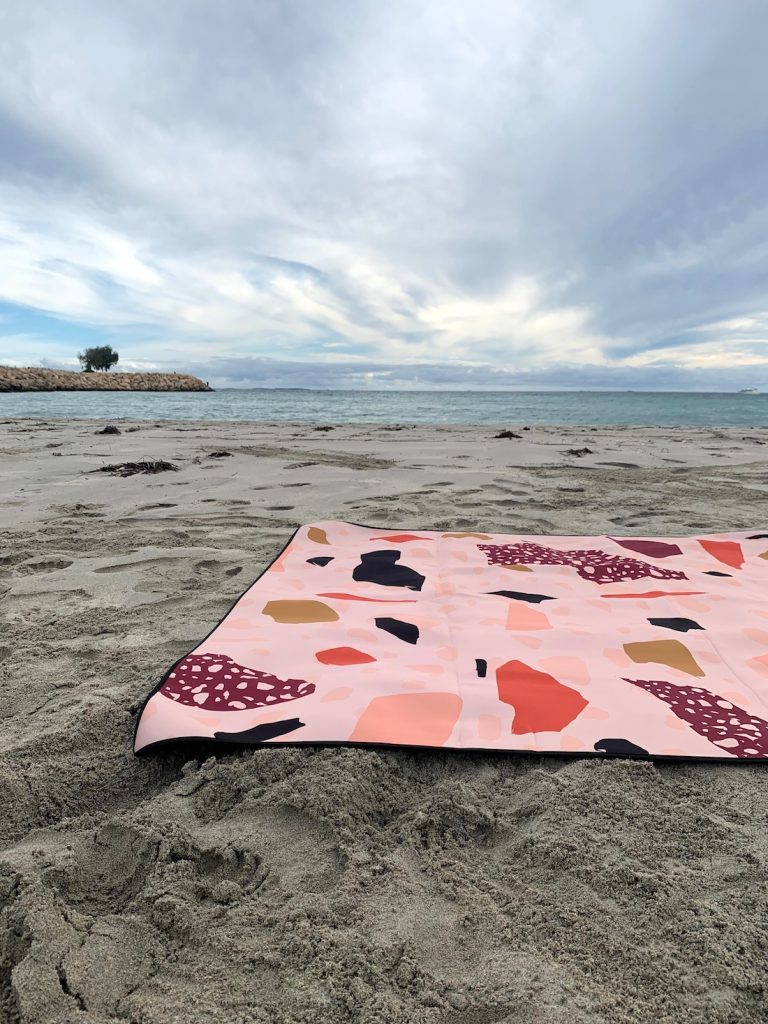 Ninon Designs_terrazzosand free beach mat