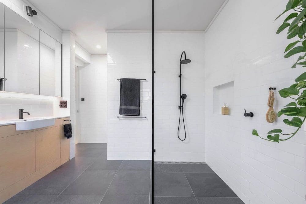 Ben Walker_Elm Grove House_bathroom