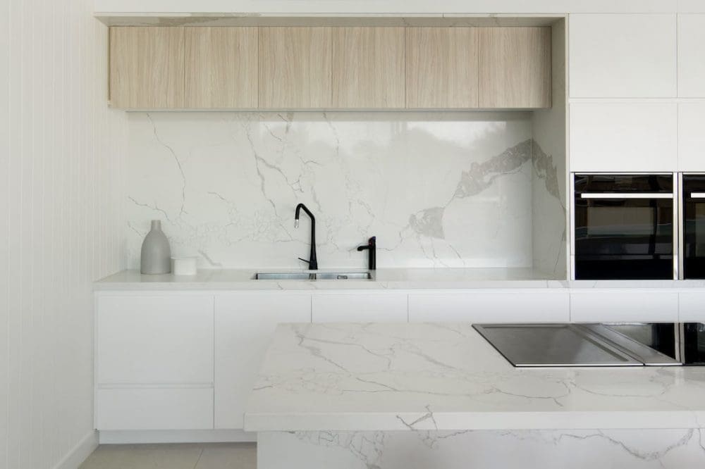 Warraweena_PitchArchitecture_kitchen