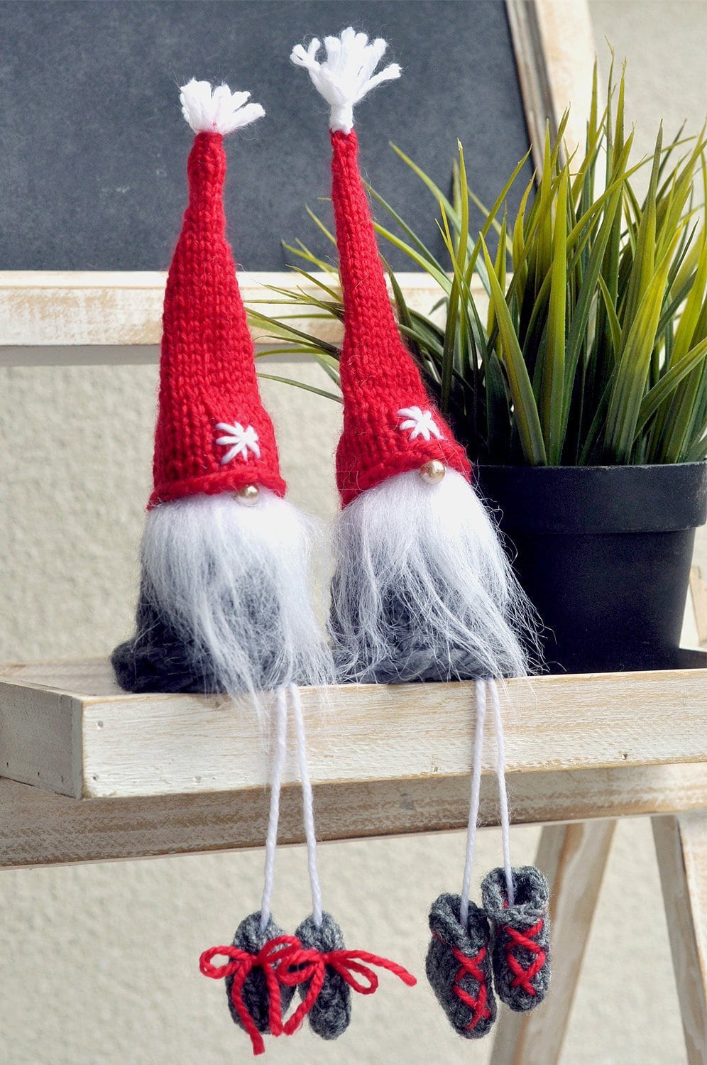 Australian handmade Christmas decor - elves