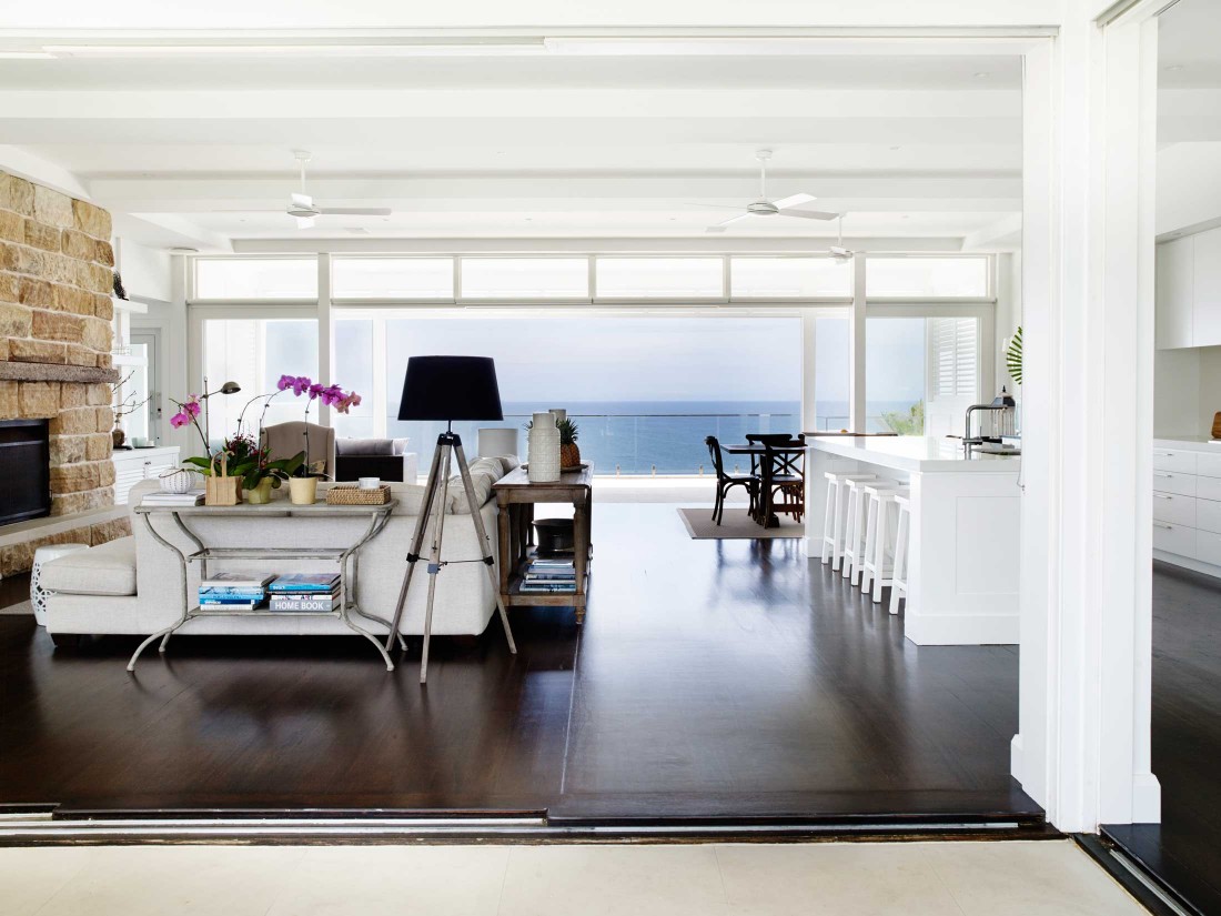 Coastal Hamptons home open plan living kitchen