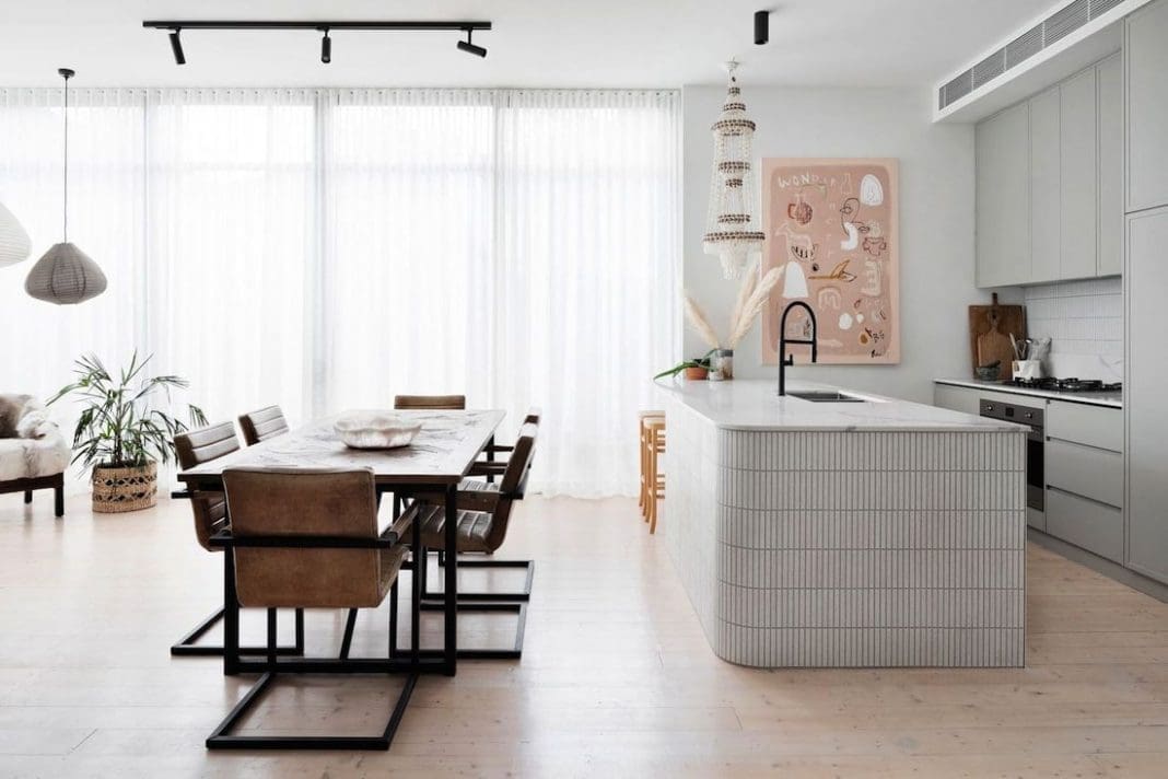 Boho kitchen: Modest in size but next level in style | Style Curator