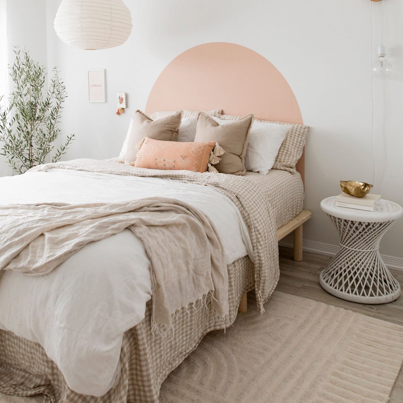 Decorating a rental bedroom Styling tricks and hacks