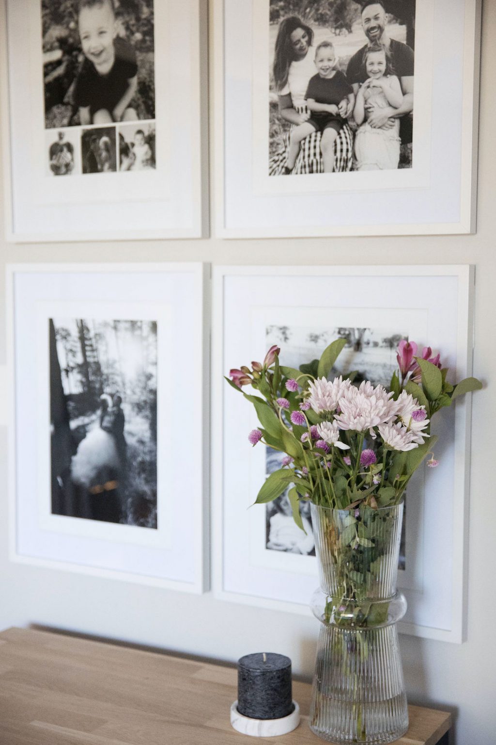 Small space gallery wall Tips to create a small gallery wall with impact