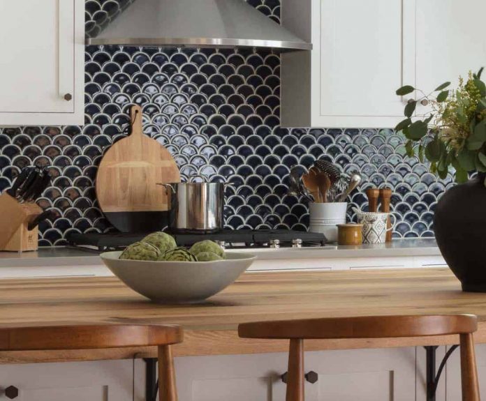 14 types of blue kitchen splashback tiles | Style Curator