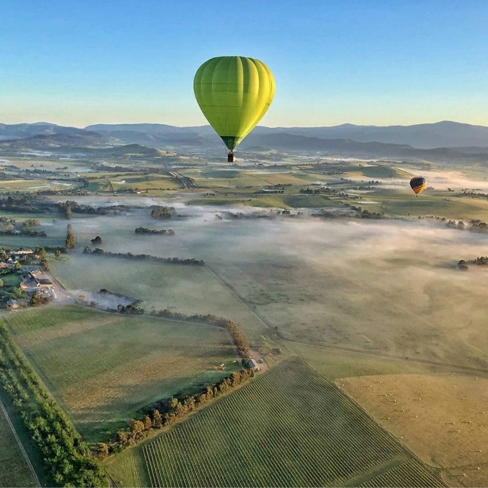 Red Balloon Hot Air Balloon Father's Day Gift Guide