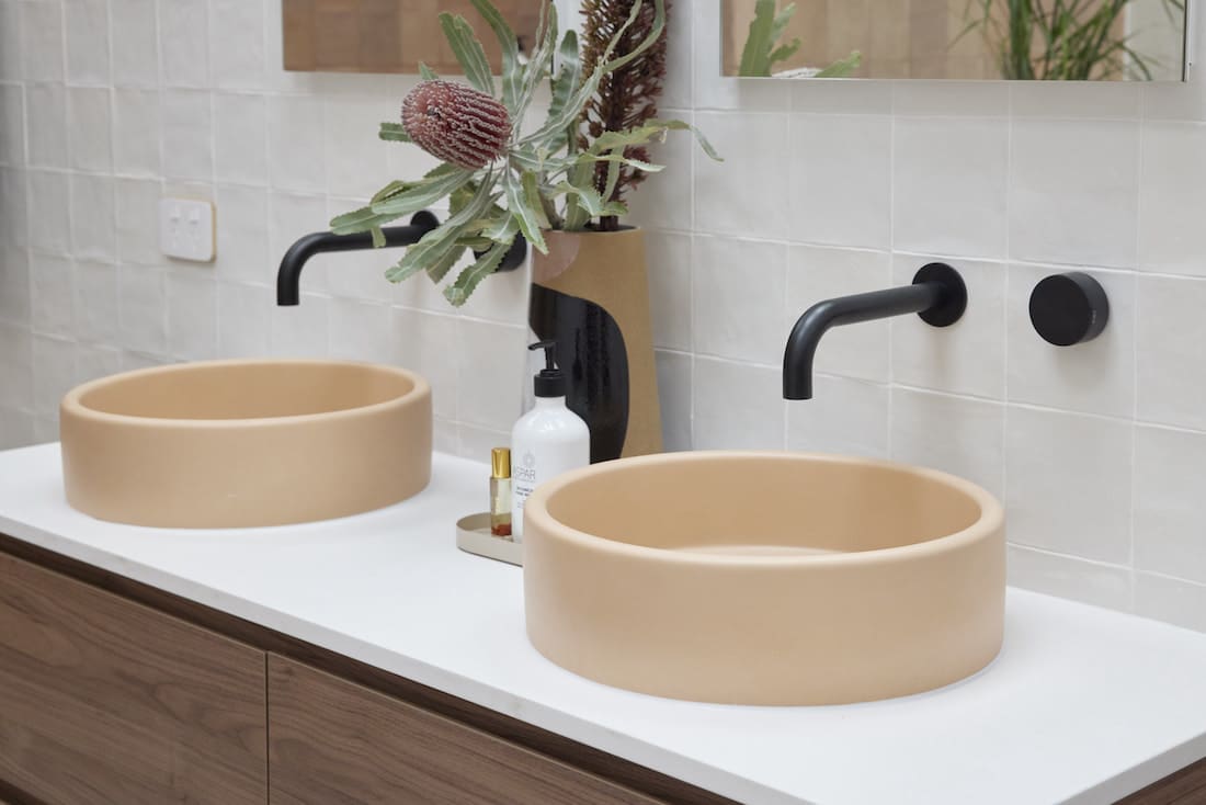 Beige NOOD sinks