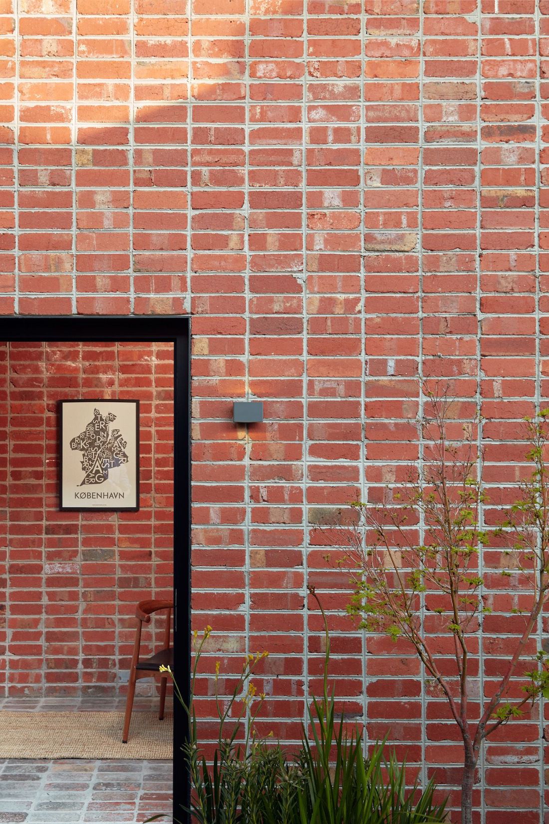 Brick and Gable house_BreatheArchitecture_exterior wall