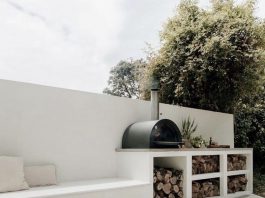 Outdoor kitchen with white concrete