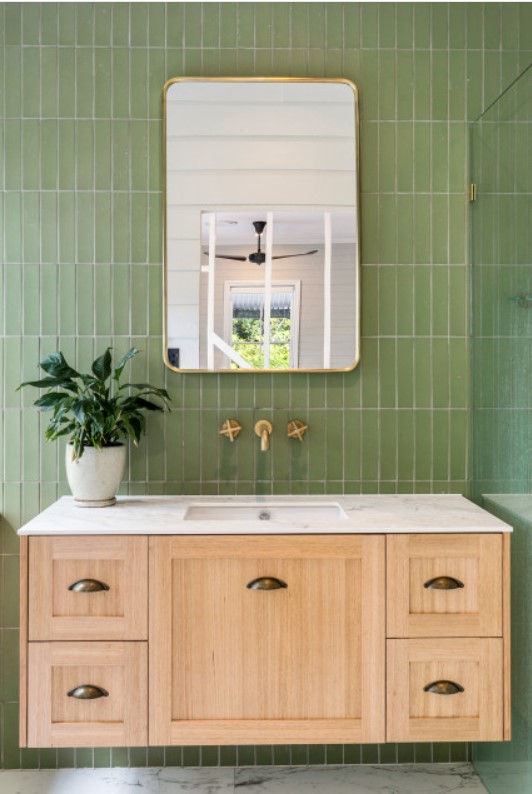 Green Bathroom Tiles_Subwaytile_Houzz