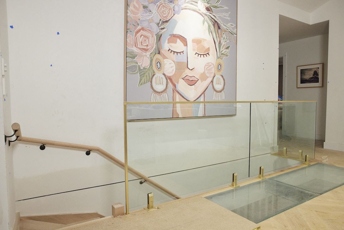 Glass floor and bannister to staircase