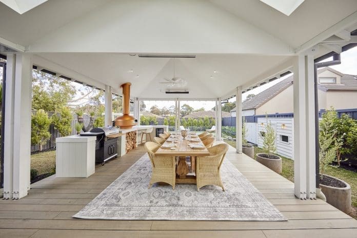 TheBlock2021_wk10_gardenpool_KirstyJesse_deckanddining Outdoor covered dining space