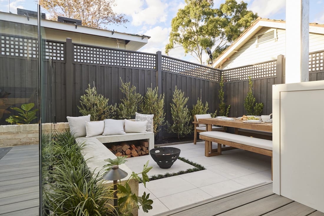 Outdoor dining and fire pit space