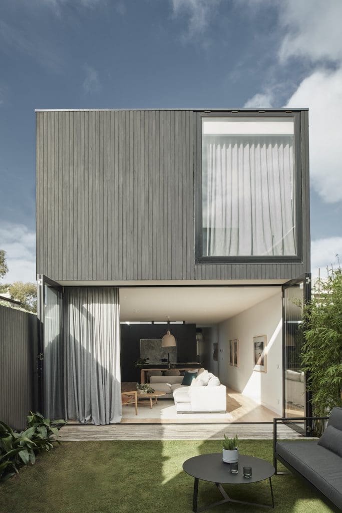 Dot+PopAlbertParkHometour_terrace_exterior