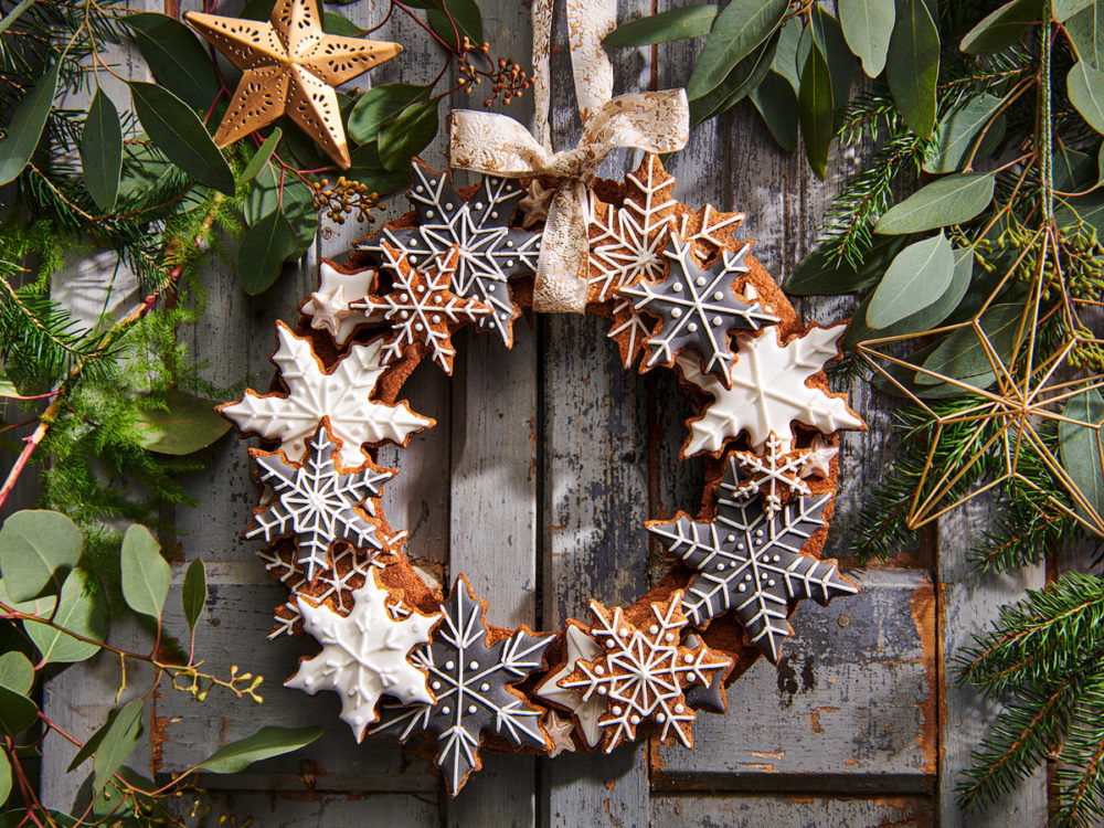 DIY Christmas wreaths _Gingerbread