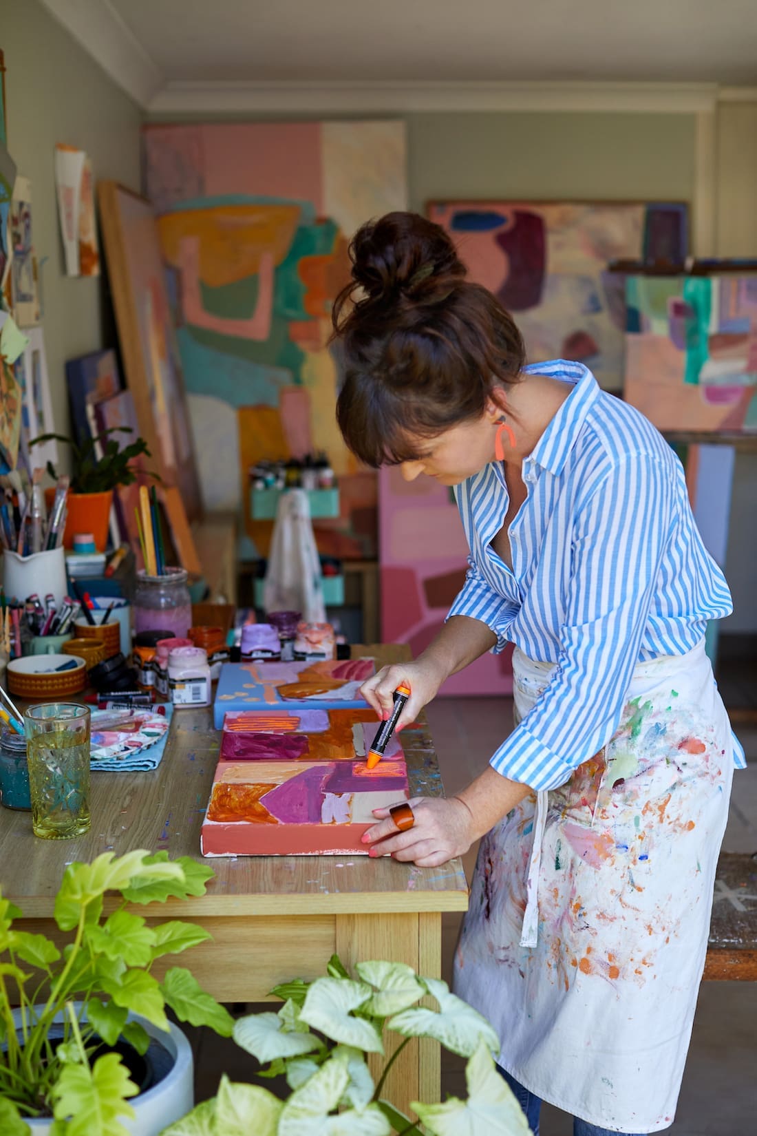 Artist Jackie Anderson in studio