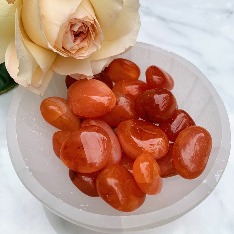 guide to using crystals _ red carnelian