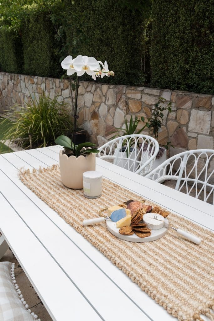 Outdoor dining tabletop styling