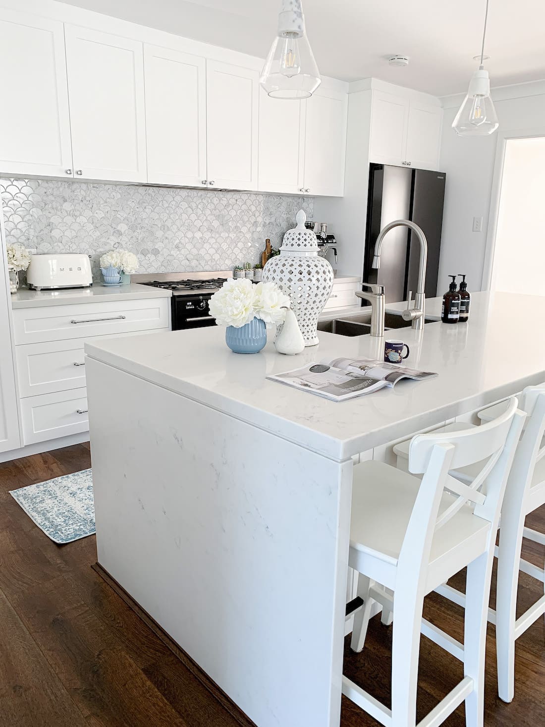 Hamptons inspired kitchen makeover _ White kitchen makeover