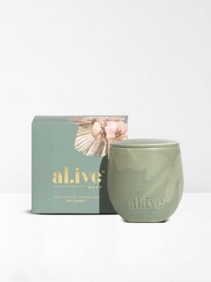 al.ive blackcurrant & caribbean wood soy candle