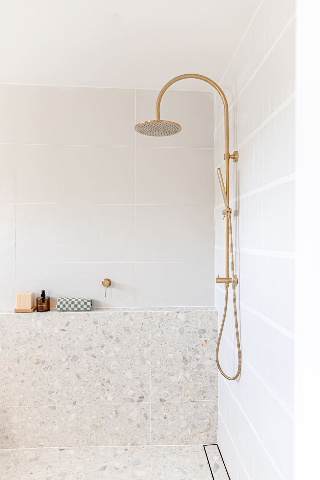 Gold gooseneck showerhead