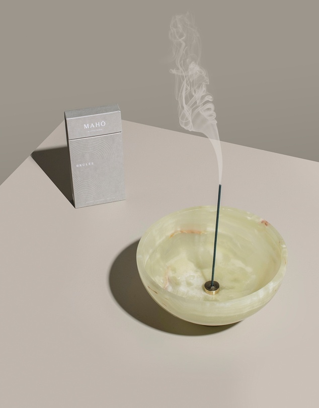 Onyx incense holder