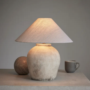 Rustic table lamp