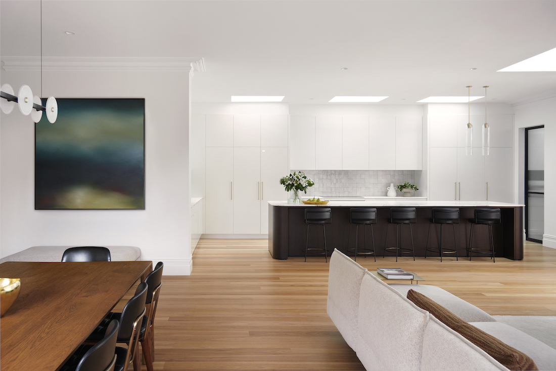 Kitchen living and dining space in modern Federation home by The Stylesmiths
