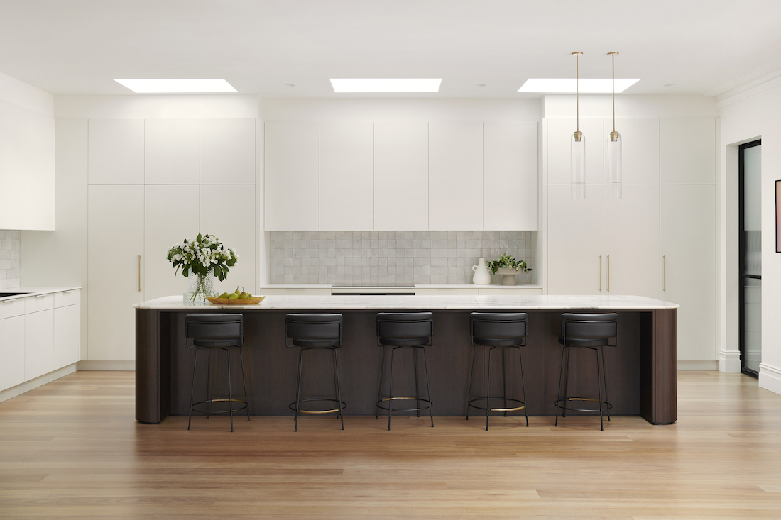 Extra long kitchen island by The Stylesmiths