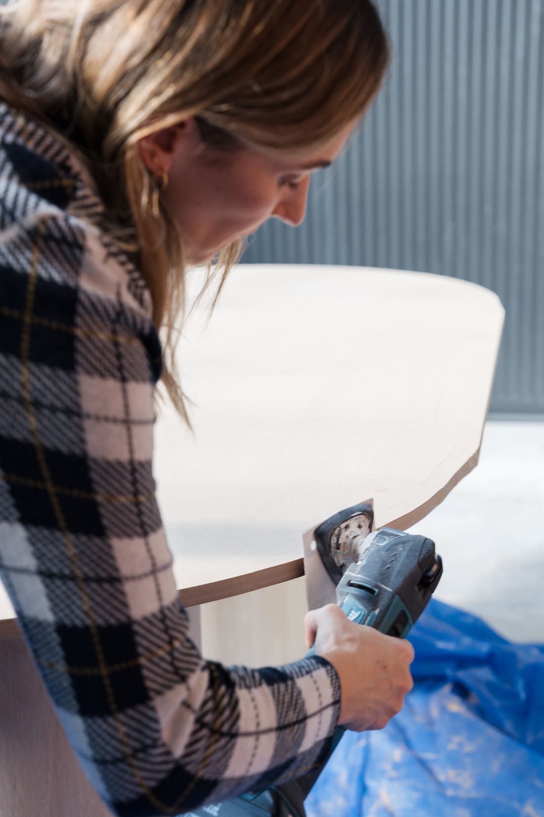 concrete top table sanding