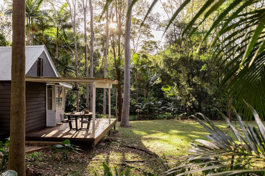 Gardens and exterior of Fig Tree Villa Byron Bay