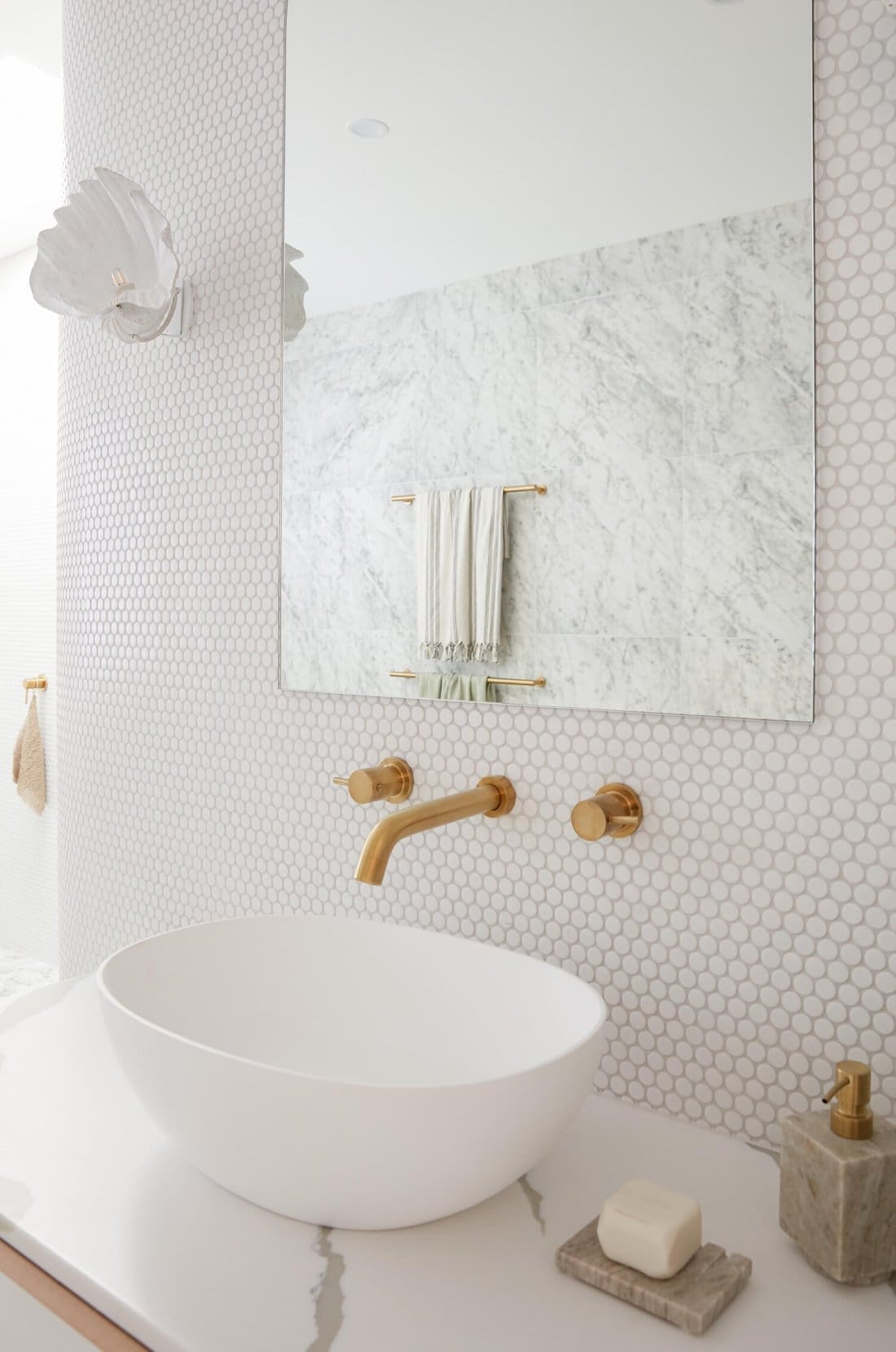 Three Birds_House14_bathroom with penny round tiles