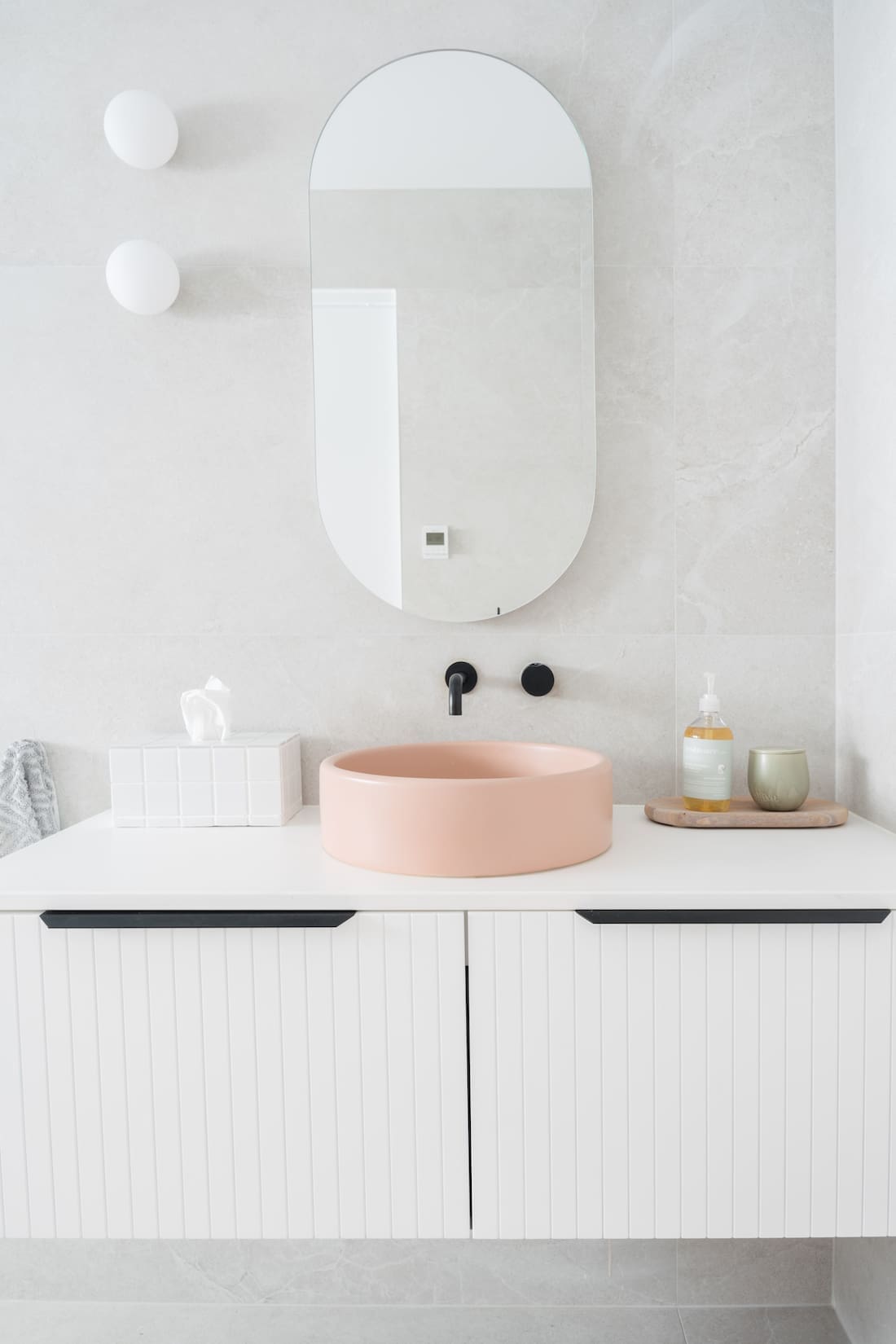 Tiled tissue box bathroom