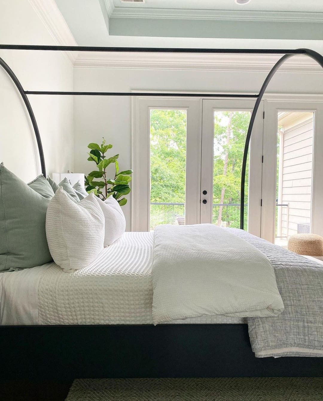 green euro cushions _ King bed cushion styling