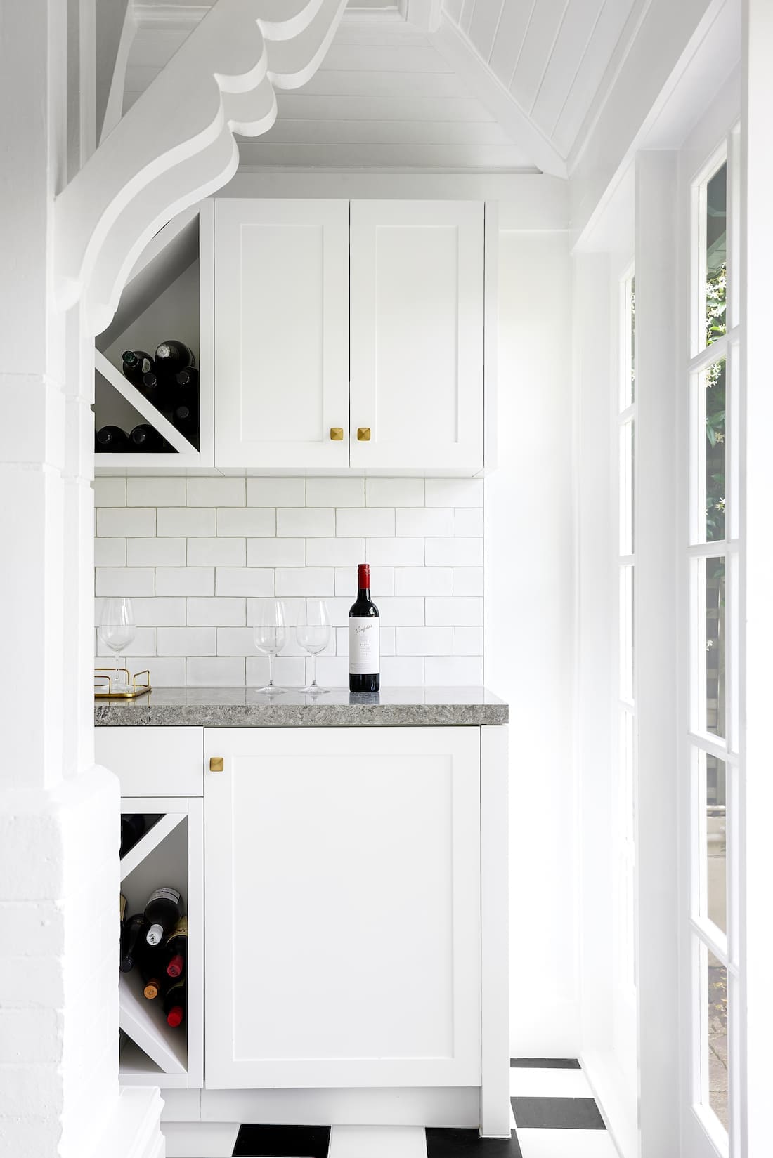 white joinery and grey benchtop