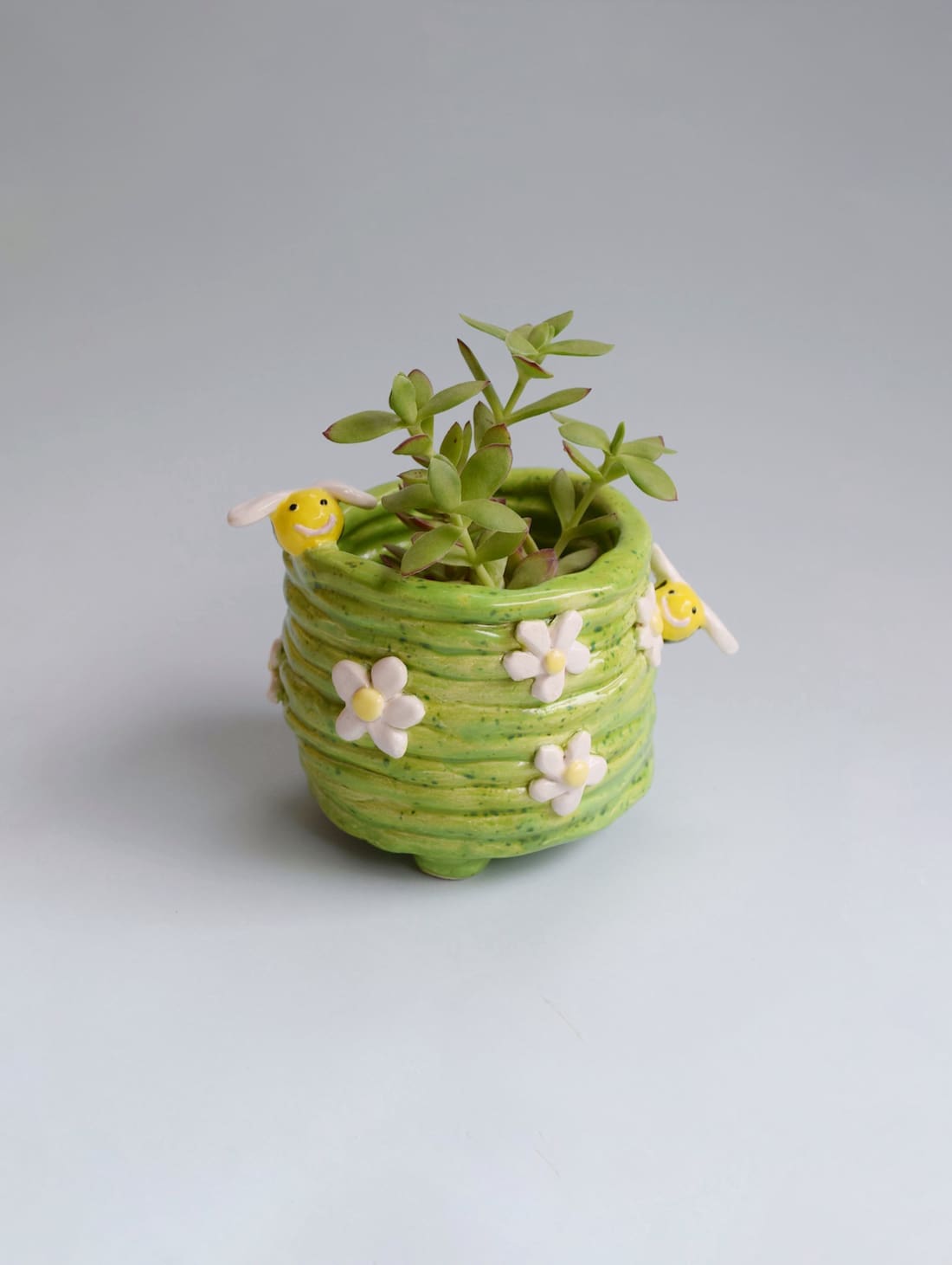 Honey bee ceramic planter from Kiwi Poca