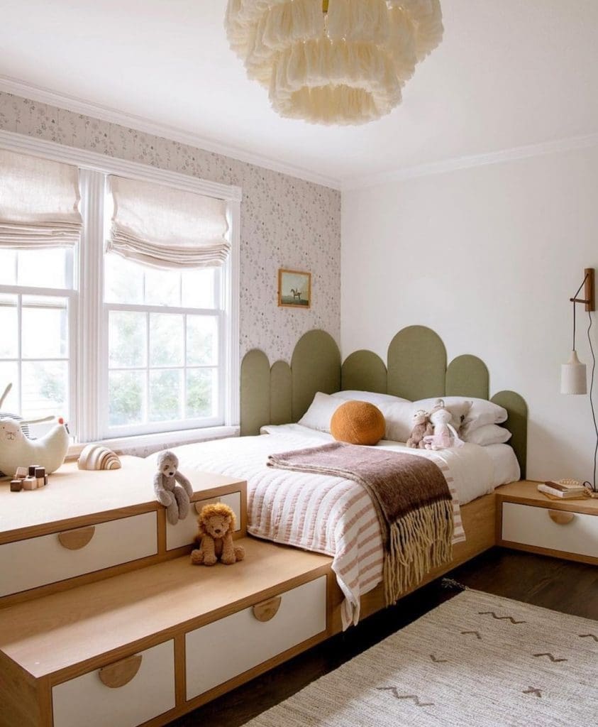 Green curved bedhead from Neon White