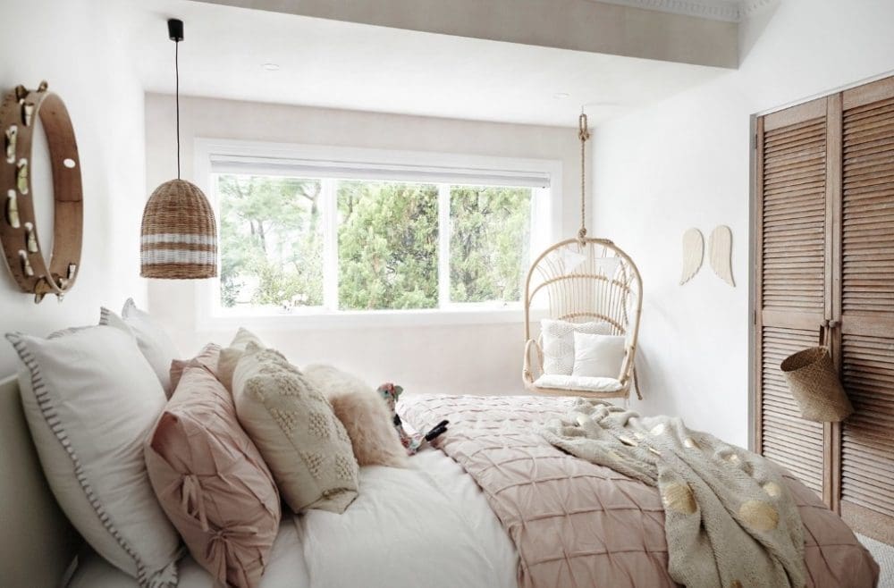 Hanging chair in tween bedroom