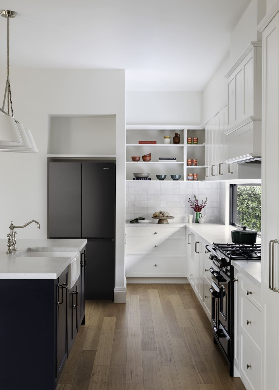 white kitchen design