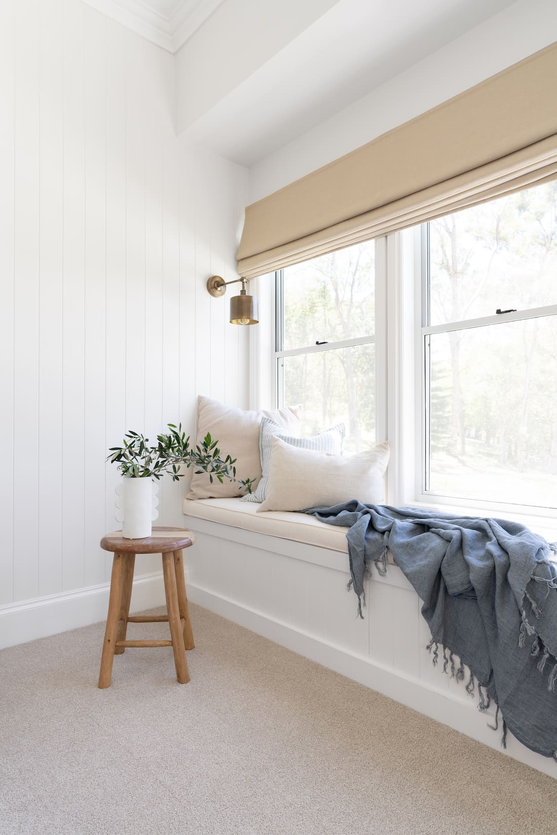 Front Porch Brookfield home - window seat