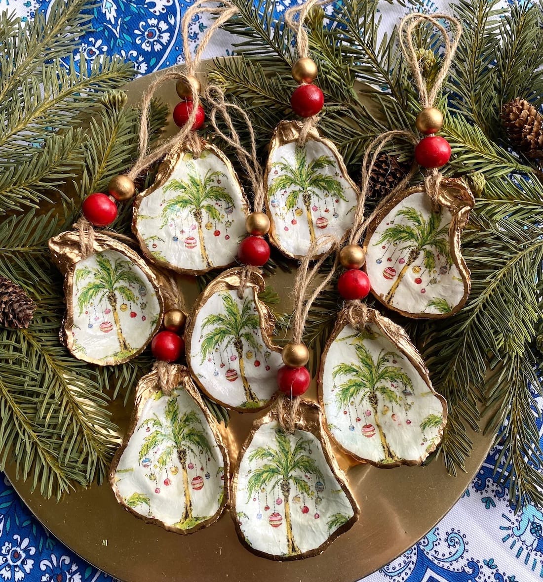 christmas oyster shells