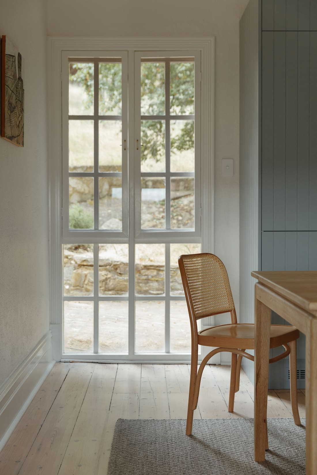 sandstone building windows